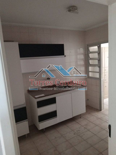 Imagem 4 de 9 de Apartamento Com 2 Dorm. - Jardim Claúdia - Ap0736