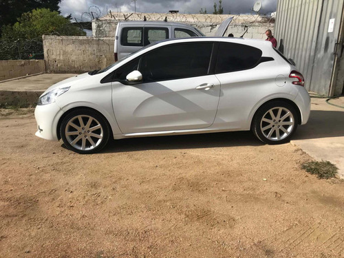 Peugeot 208 Active Nivel 6