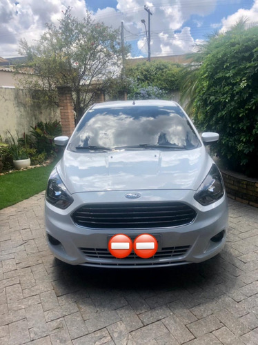 Ford Ka + Sedan Sel