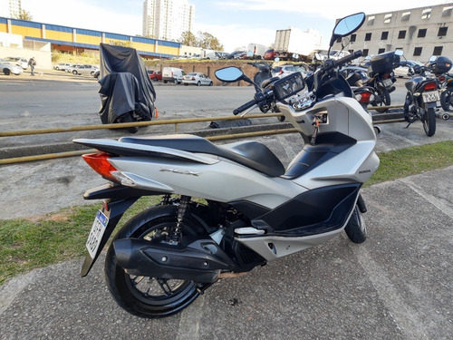 Imagem 2 de 6 de Honda Pcx 150