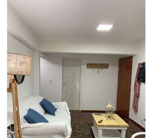 Imagen 3 de 27 de Departamento En El Centro De Bariloche Con Vista Al Lago, En Barrio Residencial Belgrano A Solo 4 Cuadras Del Centro Cívico, Apto Hasta 6 Personas