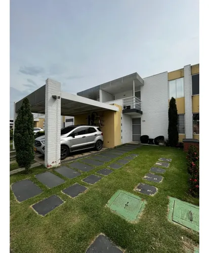 Venta De Casa De 152mts2 En Condominio El Castillo, Jamundí 9192.