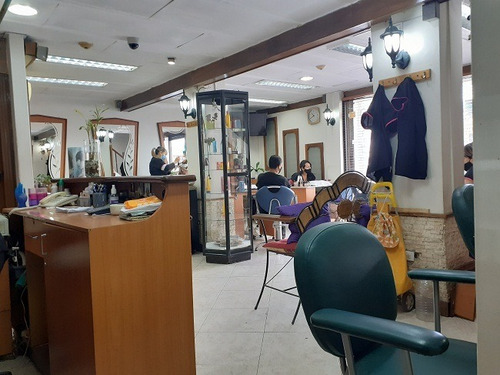Fondo Comercio Peluqueria Con Mobiliario,7puestos De Trabajo, Las Acacias (cerca Av. Roosevelt)