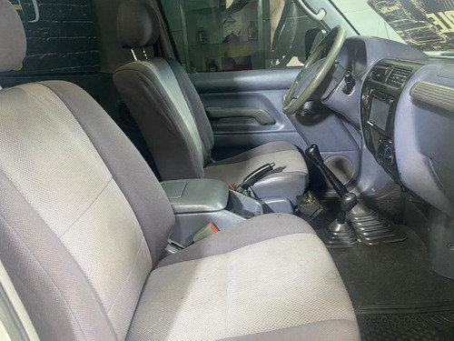 Imagen 7 de 7 de Toyota Meru