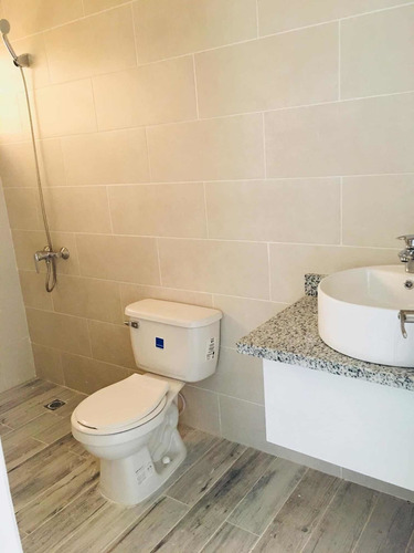 Casa Nueva Ubicada En El Residencial Estrella Marina, La Rom