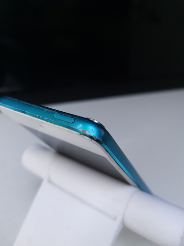 Ipod 5ta Generación Para Piezas O Reparar Azul (Usado)