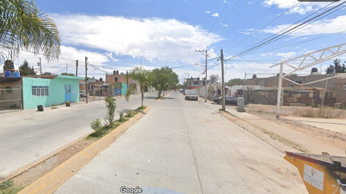Sk14- Casa En Venta En Fraccionamiento Santa Isabel, 20680 Ags.