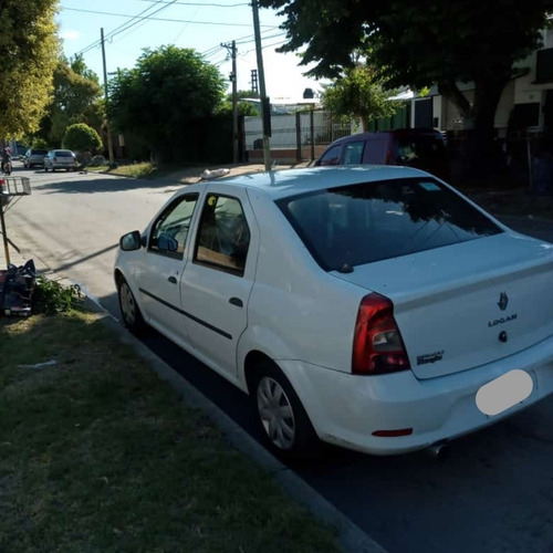 Renault Logan 1.6
