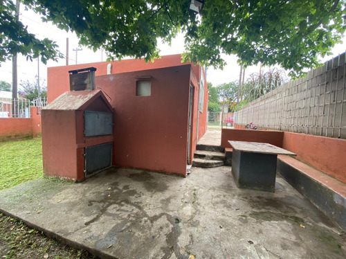 Casa Esquina En Santa María A Tan Solo 50mts De La Ruta 38