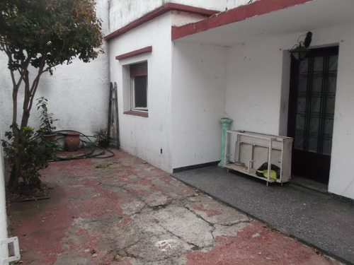 Departamento En Venta En Caseros