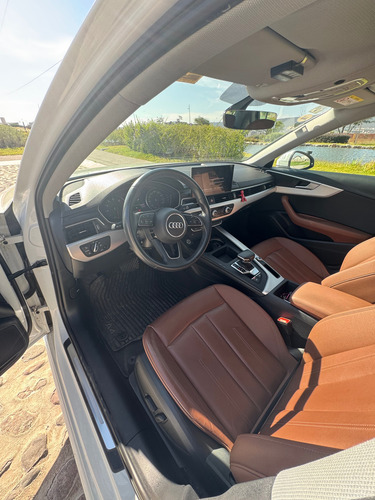 Audi A4 2.0 T Select 190hp Dsg