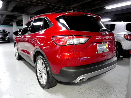Ford New Escape Titanium 2.5 Hev Automatica 4x2 Hibrida