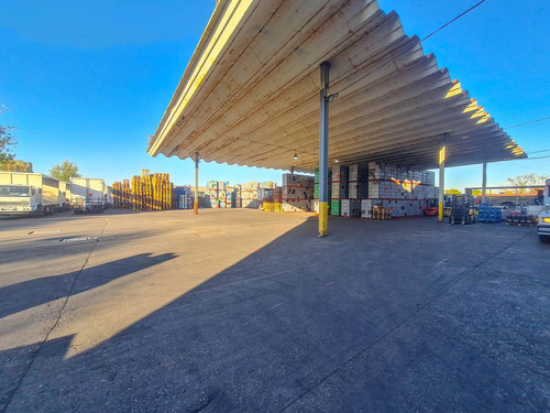 Deposito En Alquiler De 1224 M2 Dentro De Predio Cerrado, Excelente Ubicacion En Olivos A Pasos De Au. Panamericana