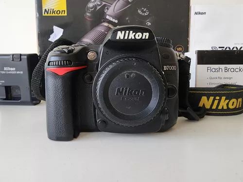  Cámara réflex digital Nikon D7000 : Electrónica