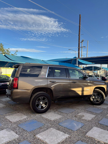 Chevrolet Tahoe 5.3 Z71 4x4 Mt