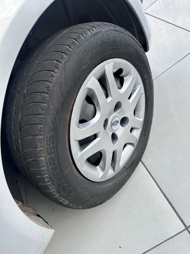 Ford Fiesta 1.0 Rocam Se Flex 5p