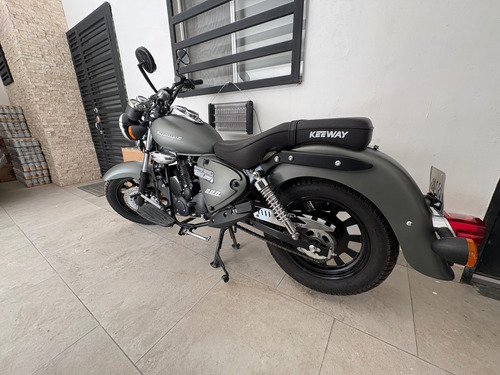 Keeway Superlight 200