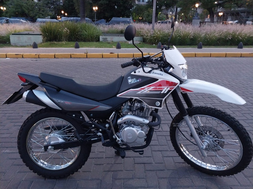 Moto  Zanella Zt-150  - Km 3077 (único Dueño 6 Meses De Uso)