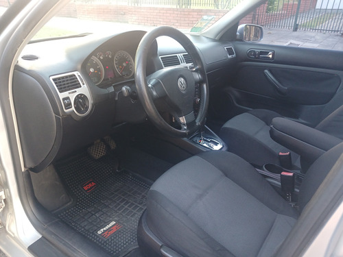 Volkswagen Bora 2.0 Trendline 115cv Tiptronic