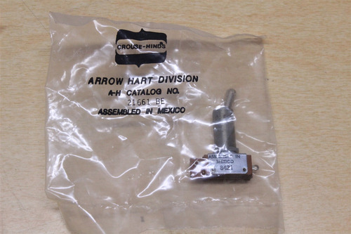 New Arrow Hart Toggle Switch 21661 8421*free Shippin Cct