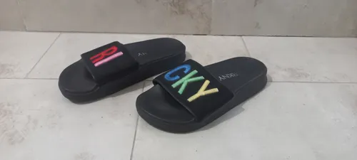 Ojotas sarkany online