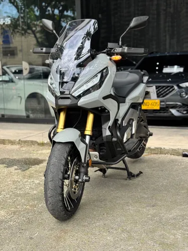 Honda X-adv 750 2022