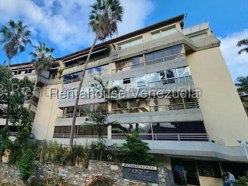 Apartamento Piso Bajo 143 M² 2h, 3b, 2p, Residencias Parque Urimare Con Piscina Pozo De Agua En Calle Cerrada En Venta En La Tahona Calle Cangilon Caracas