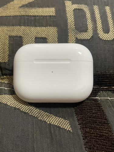 Estuche De Carga Airpods Pro 2da Generación Usb-c Original Blanco (Usado)