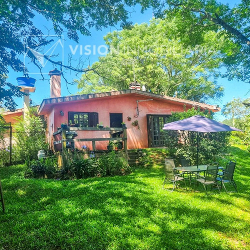 Imagen 5 de 14 de Venta Chacra Casa Con Piscina En Lagos Del Norte A 13km De Cd. De Rivera, Terreno De 1769 M2. 4 Dormitorios Y 2 Baños, Estufa A Leña, Terreno Enorme Con Arboles Frutales. Agua Con Pozo, Ute, Internet