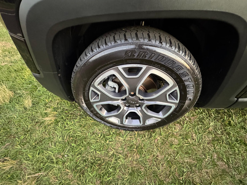 Jeep Renegade 1.8 Longitude Flex Aut. 5p