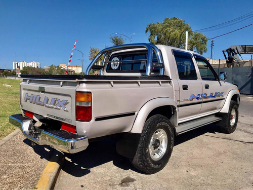 Toyota Hilux 2.8 D/cab 4x4 Millenium Sport E/lim 1999