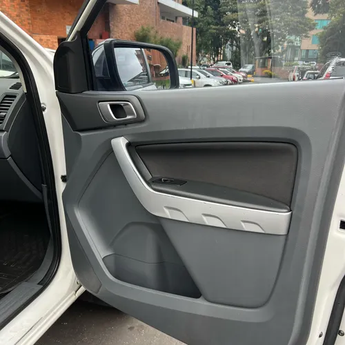 Ford Ranger 2.2 Xlt