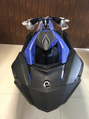 Imagem 1 de 4 de Spark Trixx 3up 2022 Sea Doo