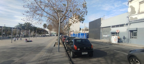Venta Terreno Prox 18 De Julio Excelente Ubicacion, En Zona De Alta Conectividad Y Servicios