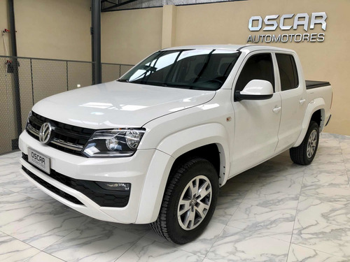 Imagen 2 de 15 de Volkswagen Amarok Comfortline 4x4 180cv Manual Blanca 2017