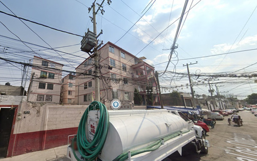 Departamento En Venta En Canal De Ohtenco 65 Col. San Francisco Xicaltengo Iztalcalco Cdmx Arp1209