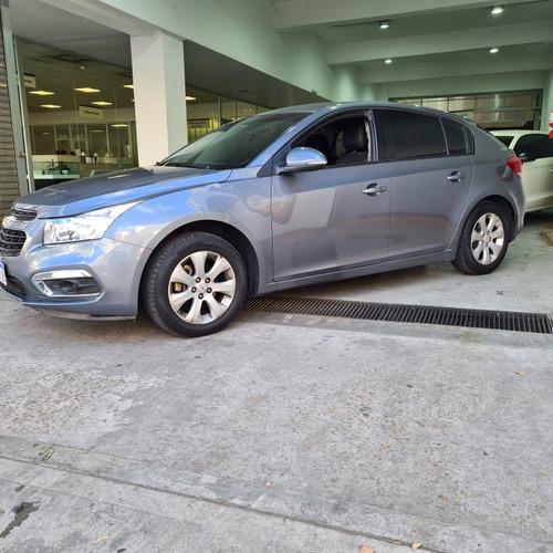 Imagen 6 de 25 de Chevrolet Cruze Usado 2016 1.8 Lt Mt 5 P
