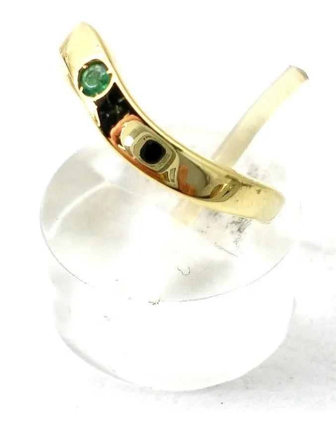 Anillo De Oro 18 Kt Y Esmeralda Natural