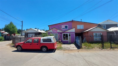 Casa En Venta De 4 Dorm. En Lautaro