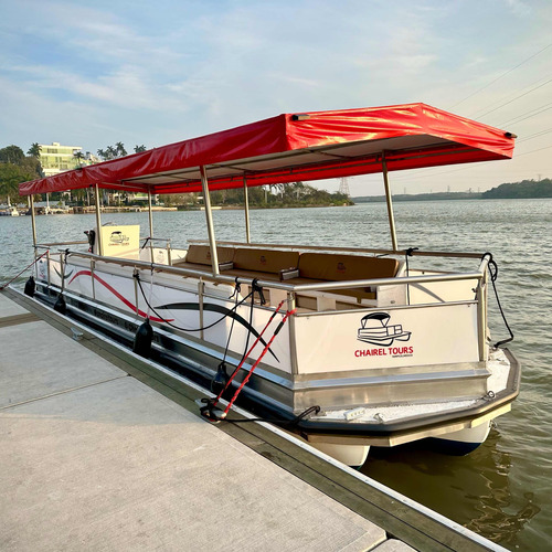 Lancha Catamarán Pontoon