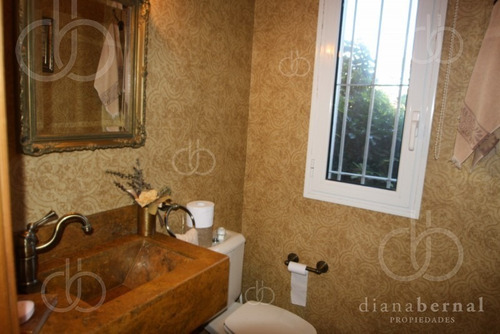 Imagen 14 de 29 de Punta Del Este, Beverly Hills , Residencia De 4 Dormitorios Y Piscina Climatizada.- Ref: 54207