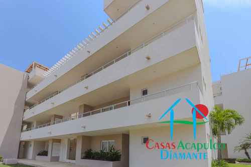 Cad Vidamar Residencial C3 D 101. Terraza Con Vista A Las Áreas Comunes