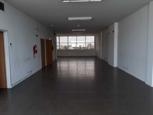 Alquiler 3 Oficinas De 70m2 Con Opción A 135m2 - Ramos Mejía