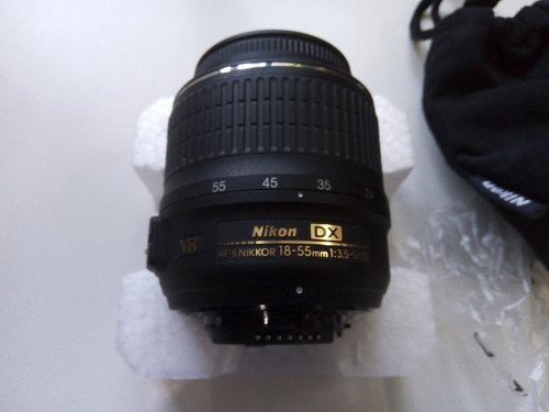 Imagen 3 de 10 de Vendo Lente Nikon Vr Af-s 18 55mm Impecable En Caja Sin Uso.