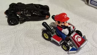 Tomica Dream Mario Kart 7 Y Batmobile Japón