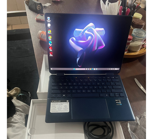 Laptop Hp Spectre 16-f1013dx 3k Touch I7-12700h 16 Gb 512 Gb (Usado)