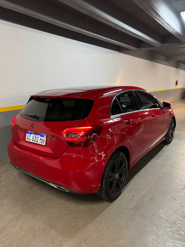 Mercedes-Benz Clase A 1.6 A200 Urban 156cv