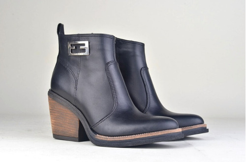 Imagen 6 de 8 de Botas Botinetas Texanas De Mujer De Cuero Georgi - Ferraro