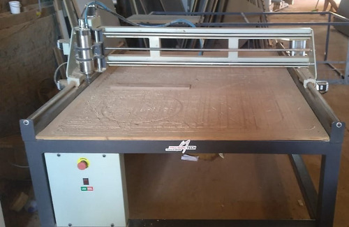Imagem 2 de 10 de Fresadora Cnc Router 1500x1250mm 2cv Monofasico Ano 2019