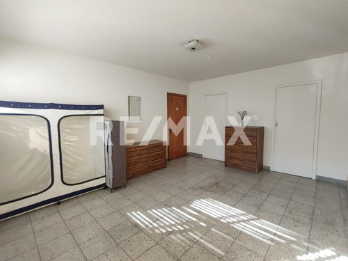 Imagen 16 de 30 de Casa Comercial En Renta Usos Múltiples - (2)